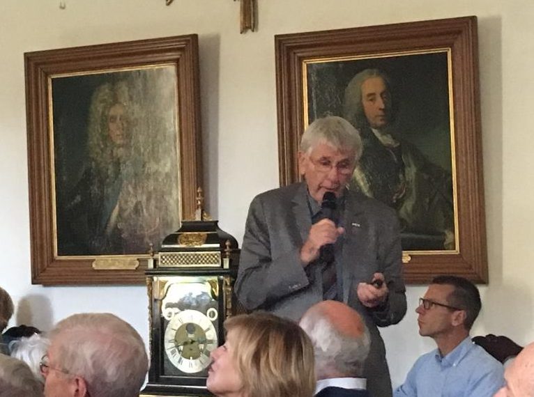 Helmig, vertellend over Twickel